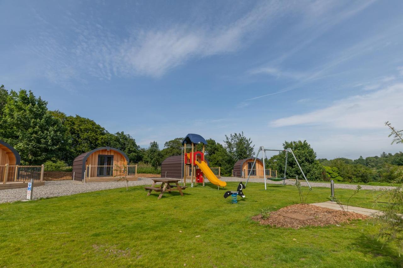 Weedingshall Lodges Falkirk Esterno foto