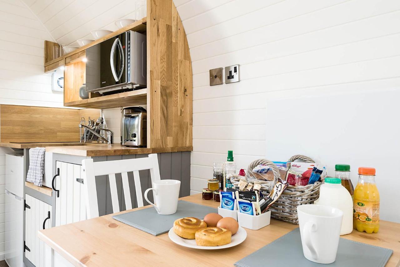 Weedingshall Lodges Falkirk Esterno foto