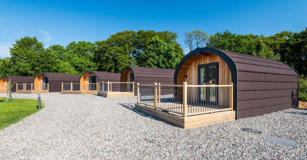 Weedingshall Lodges Falkirk Esterno foto